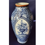 Flamand vaas, gemerkt en genummerd